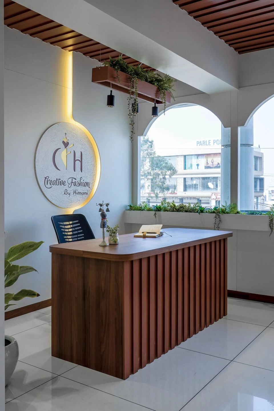 Reviving Elegance 时尚服装店室内设计丨印度丨Ingenious Studio-6