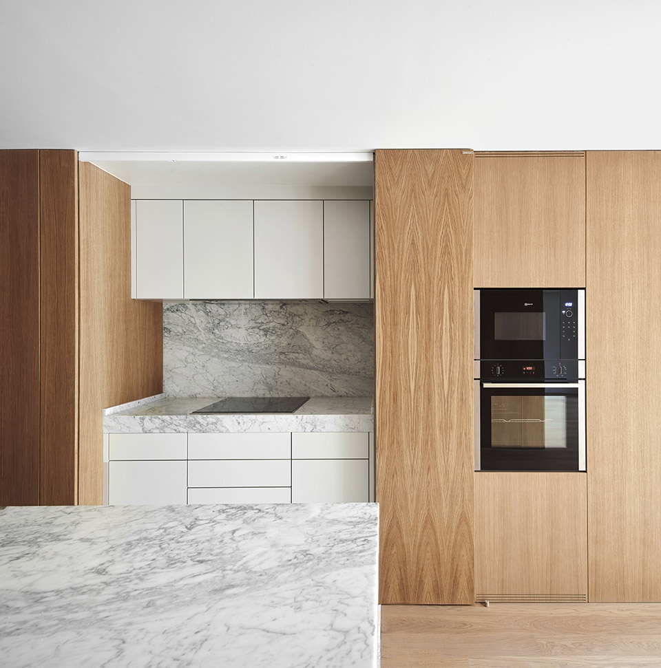 巴塞罗那 Ausiàs March 住宅楼改造 | 向光线致敬的现代建筑立面-31