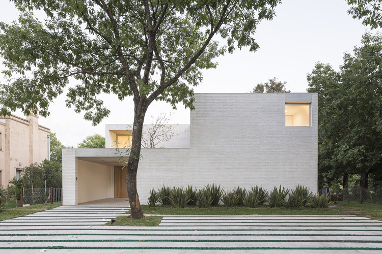 绿意盎然的新 Newman House-25