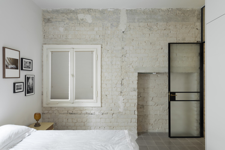 Long and Slender  XS Studio for compact design-21