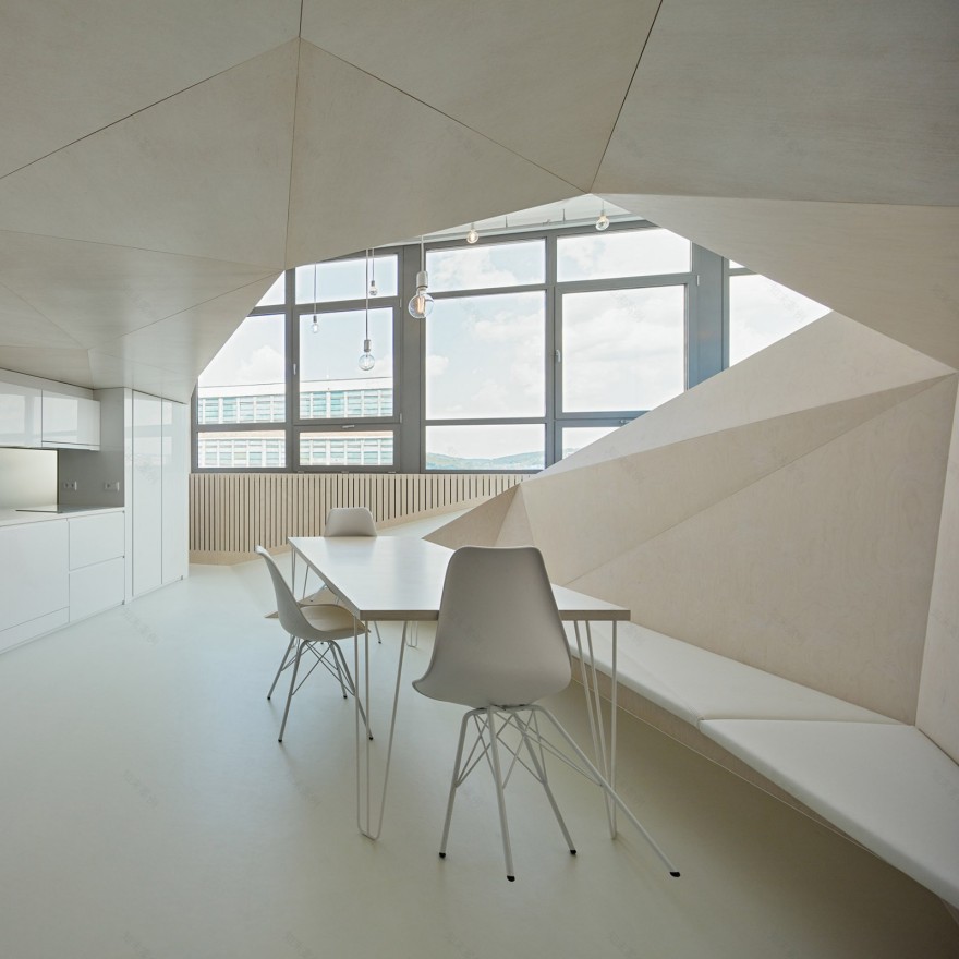 新作 | petrjanda/brainwork:捷克 兹林32号阁楼式公寓-8