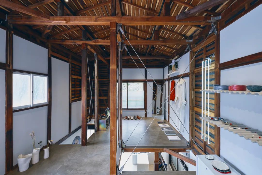 Vase 小型精选服装店丨日本丨Kii Inc.-10