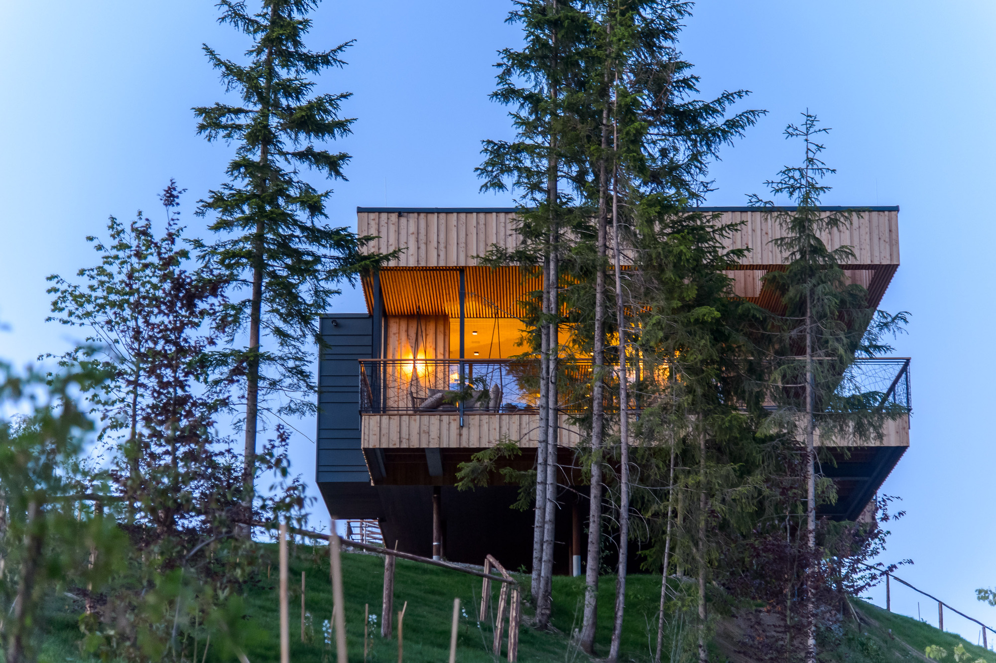 奥地利山景木屋丨Viereck Architects-34