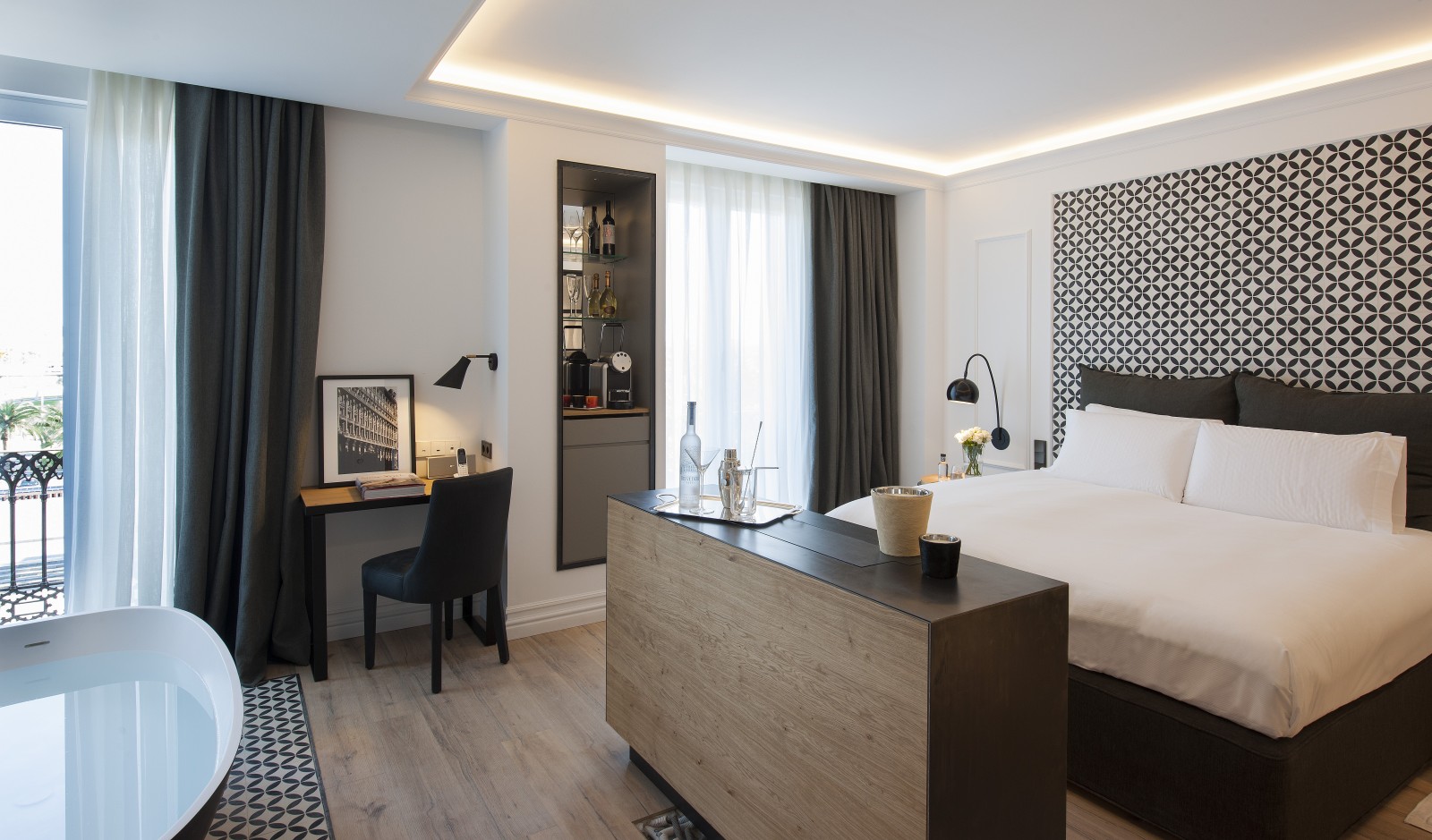 【FIDstudio】THE SERRAS-1