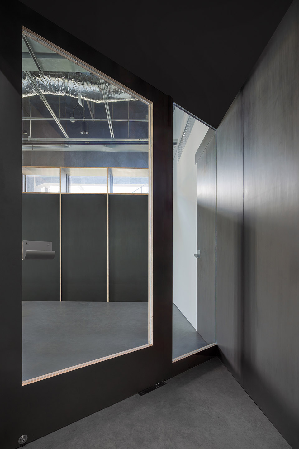 策荧展示空间丨中国上海丨尺厘设计工作室-9