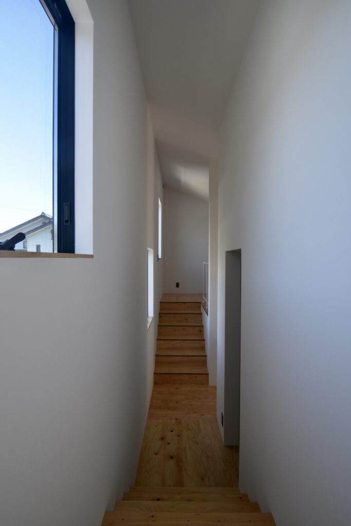 Under the mountain house #220 - COGITE-33