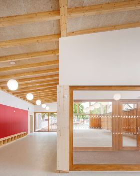Nursery School and Elsa Triolet Center / Richter Architects