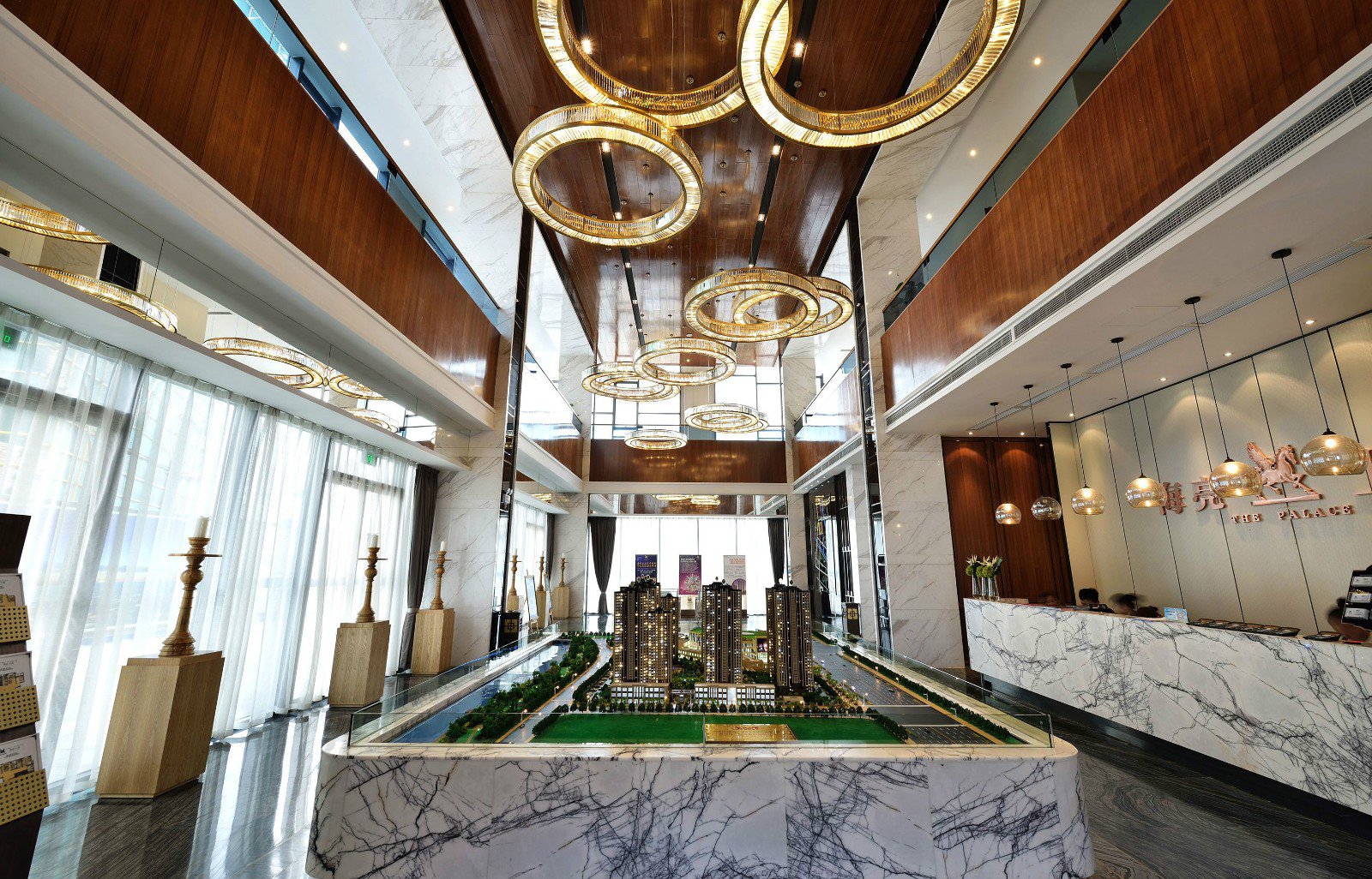 阜阳海亮上府售楼处，栖丞呈现现代欧式设计风-1