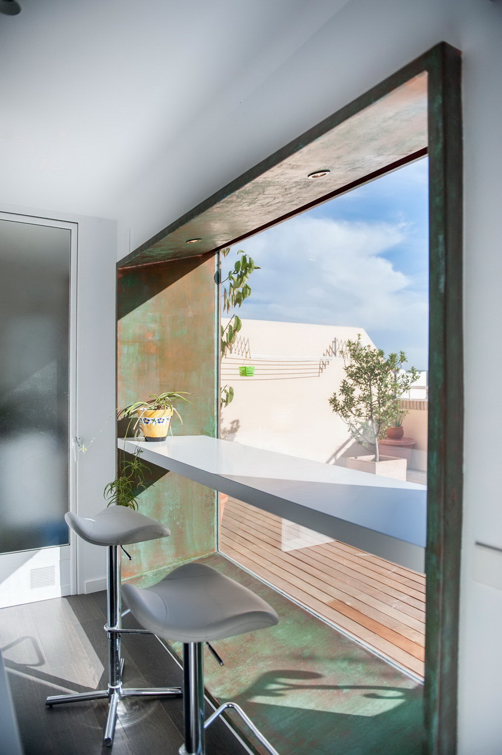 西班牙瓦伦西亚木制阁楼——活力橙色点亮生活空间-15