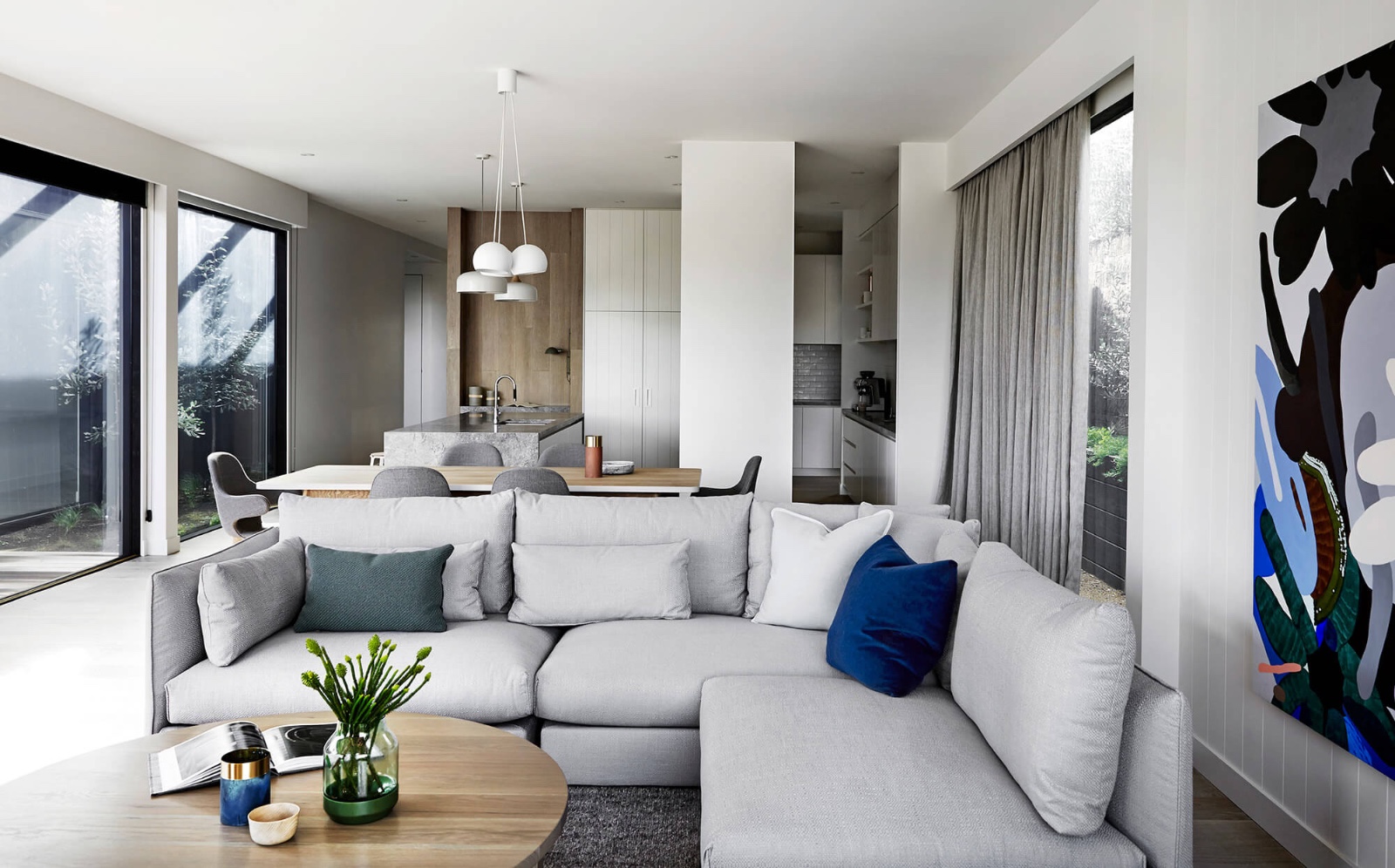 Mim Design |  简洁对称的家园-0