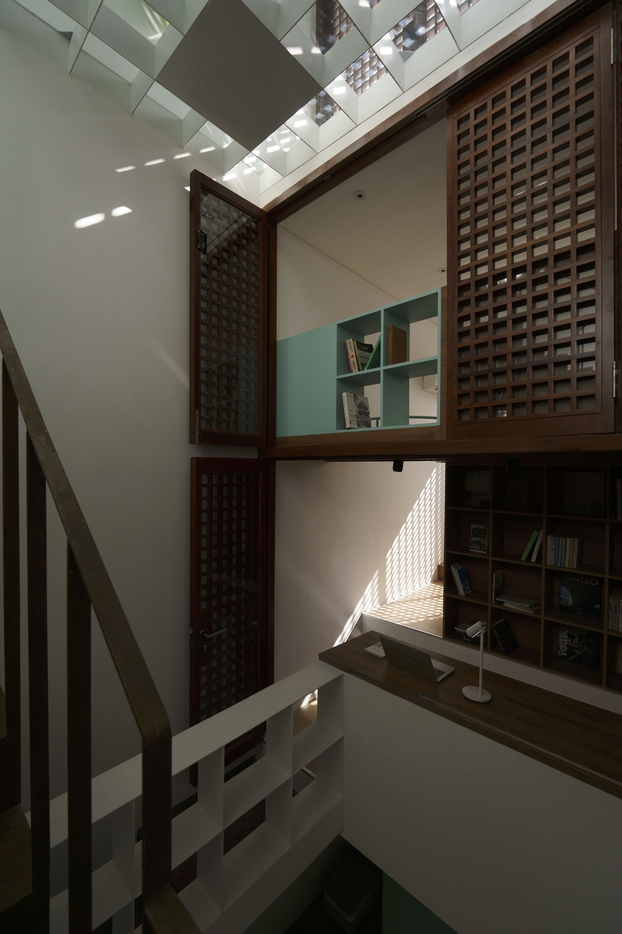 更靠近的房子丨越南胡志明市丨AD+studio-23