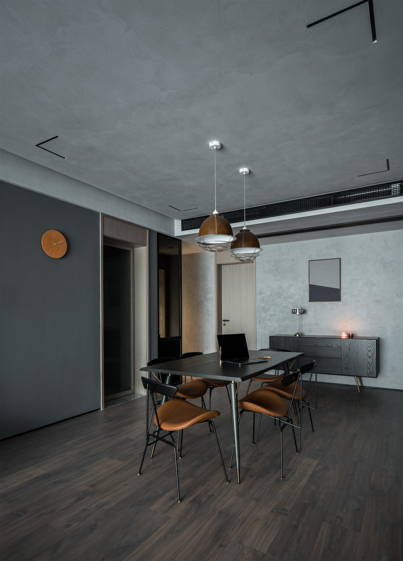 灰色水泥的粗犷与细腻 | 工业风居家美学-15