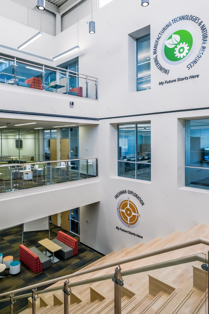 亚历山德里亚地区高中-14