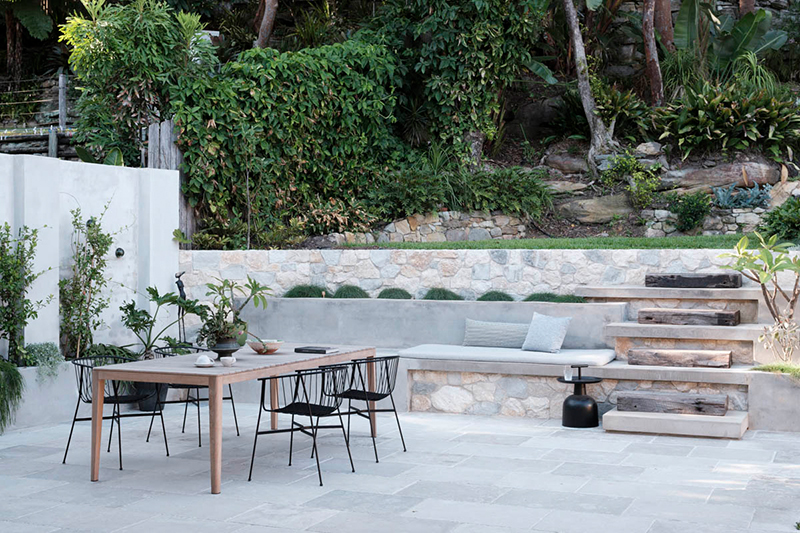 悉尼五米高挑空住宅，舒适后院配泳池-15