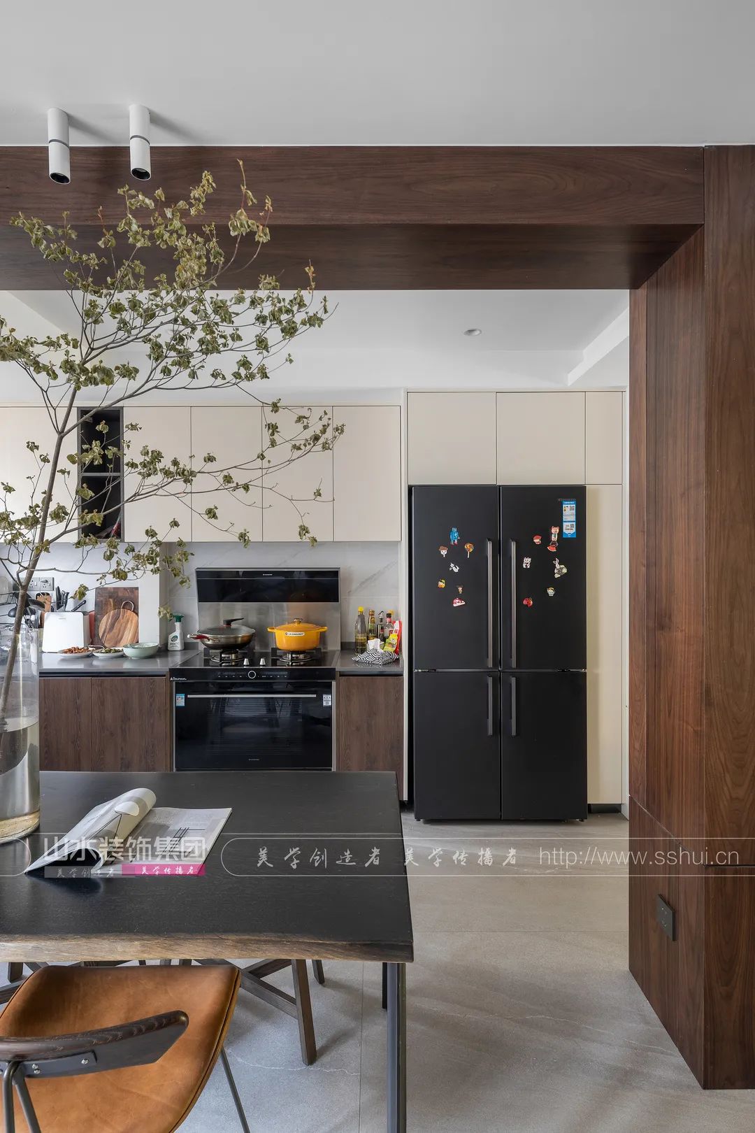 绿意盎然,现代生活与自然的完美融合丨张章-42