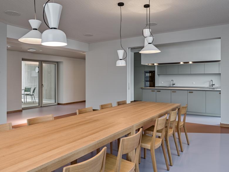 儿童和青少年精神病学丨瑞士丨phalt Architekten-16