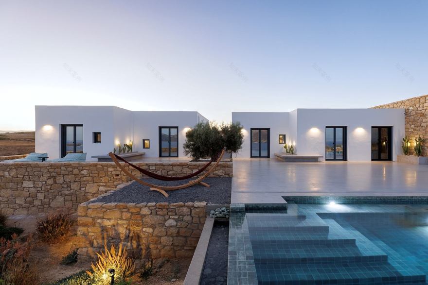 Fanos Guesthouse: Island Courtyard Living Shaped 丨 Wind and Greek Sun-9