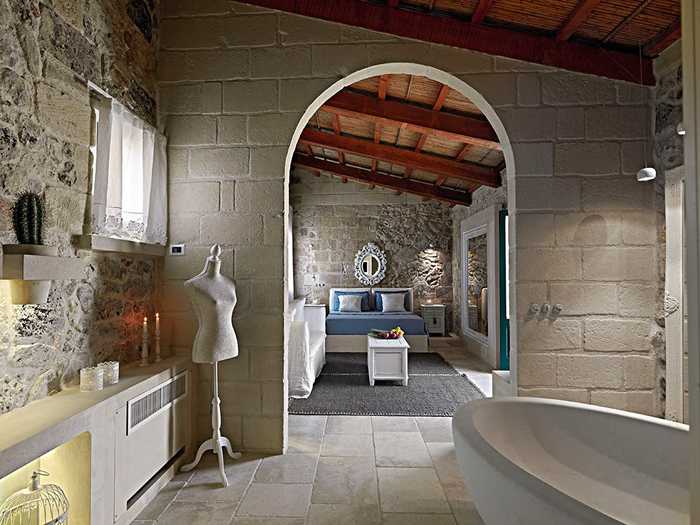 意大利古老石宅，五星酒店的静谧岁月-22