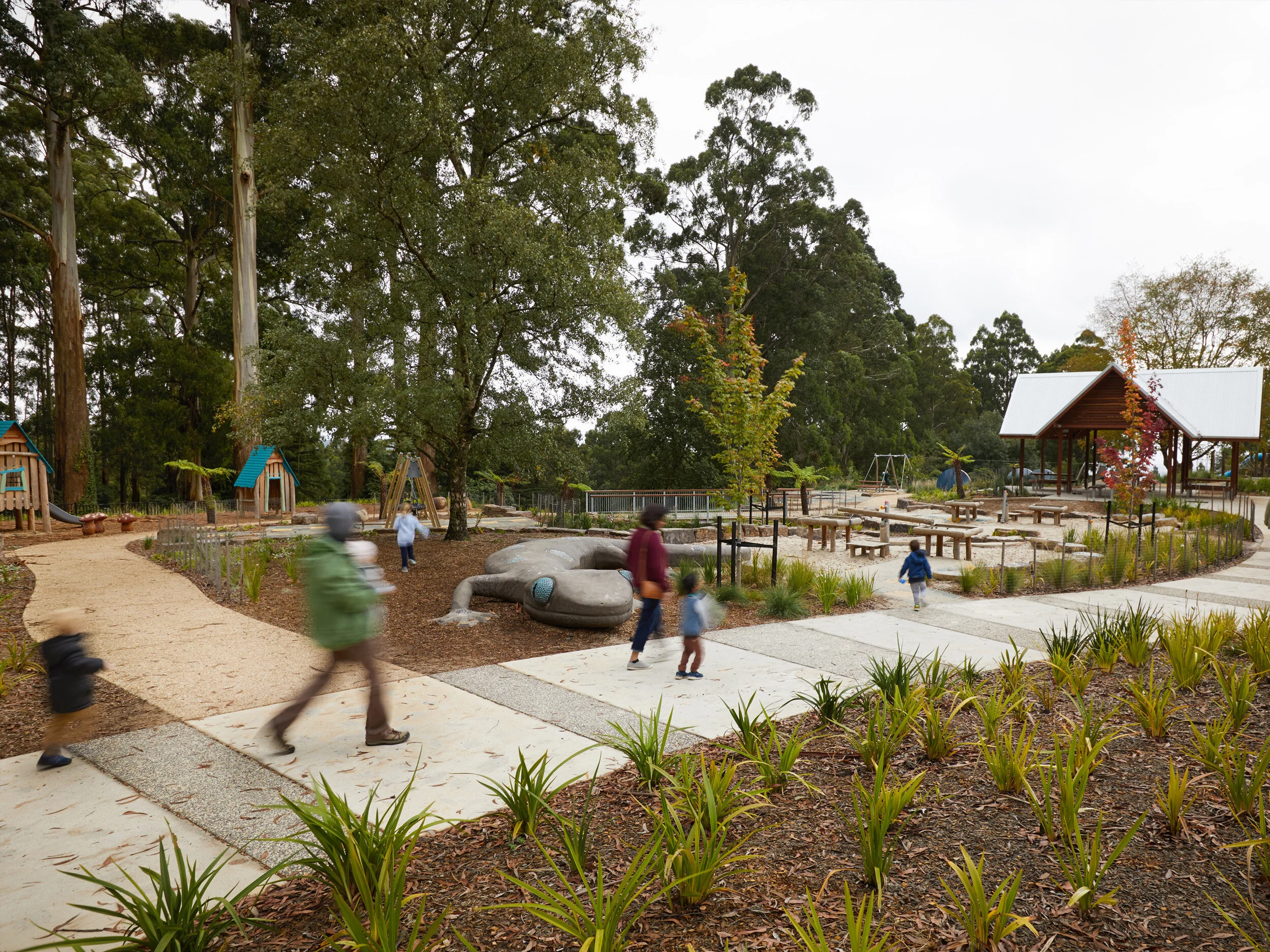 奥林达地区游乐空间丨FFLA-5