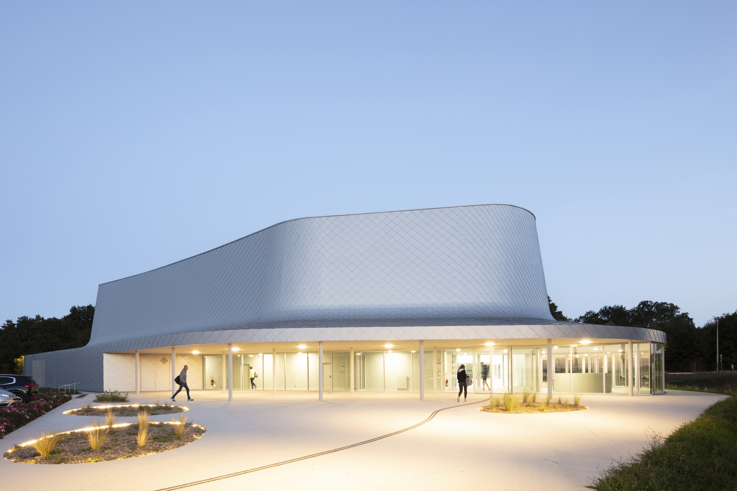 法国拉切斯奈体育馆丨博洪伯特建筑公司-19