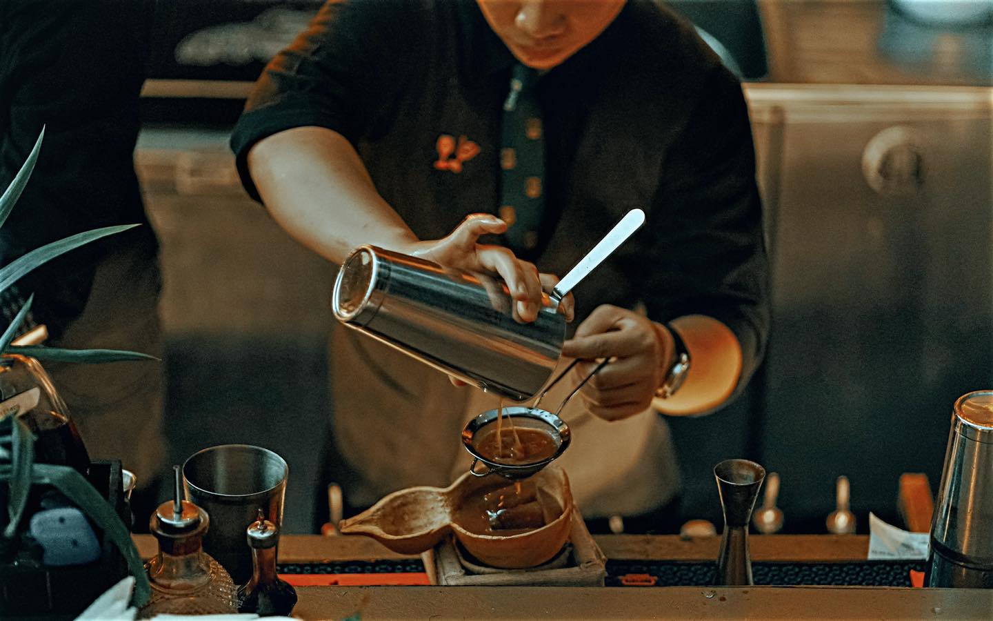 The Iron Bank(“铁银行”酒吧)丨越南胡志明市丨Ken Design-39