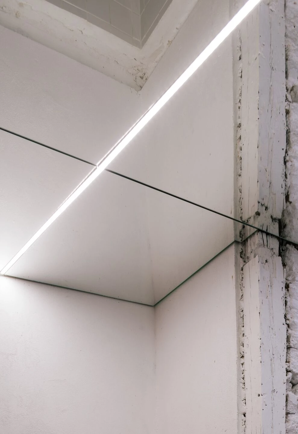 马德里粉色木棍艺术装置面包店丨西班牙马德里丨IDEO arquitectura-33