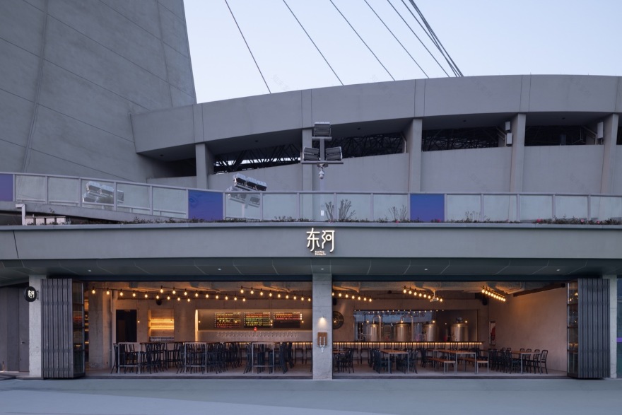 东河精酿 · 杭州黄龙店 / 杭州观堂设计-3