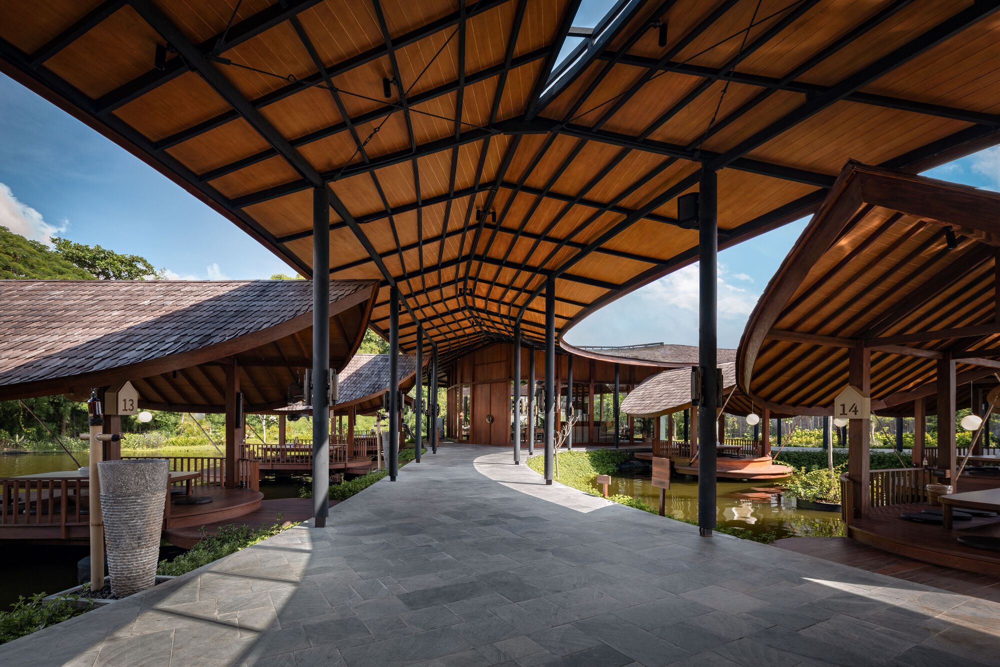 Talaga Sampireun Bali 餐厅丨印度丨KThengono 设计工作室-15