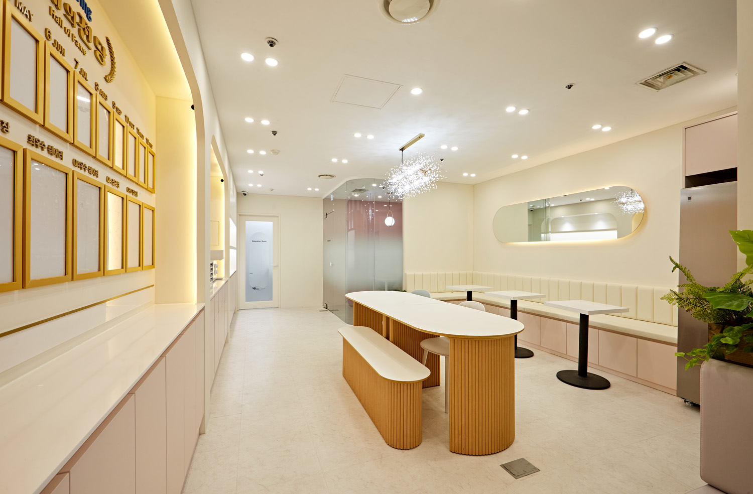 CS 共享办公空间 | 极简设计的 115 平米办公室内饰-3