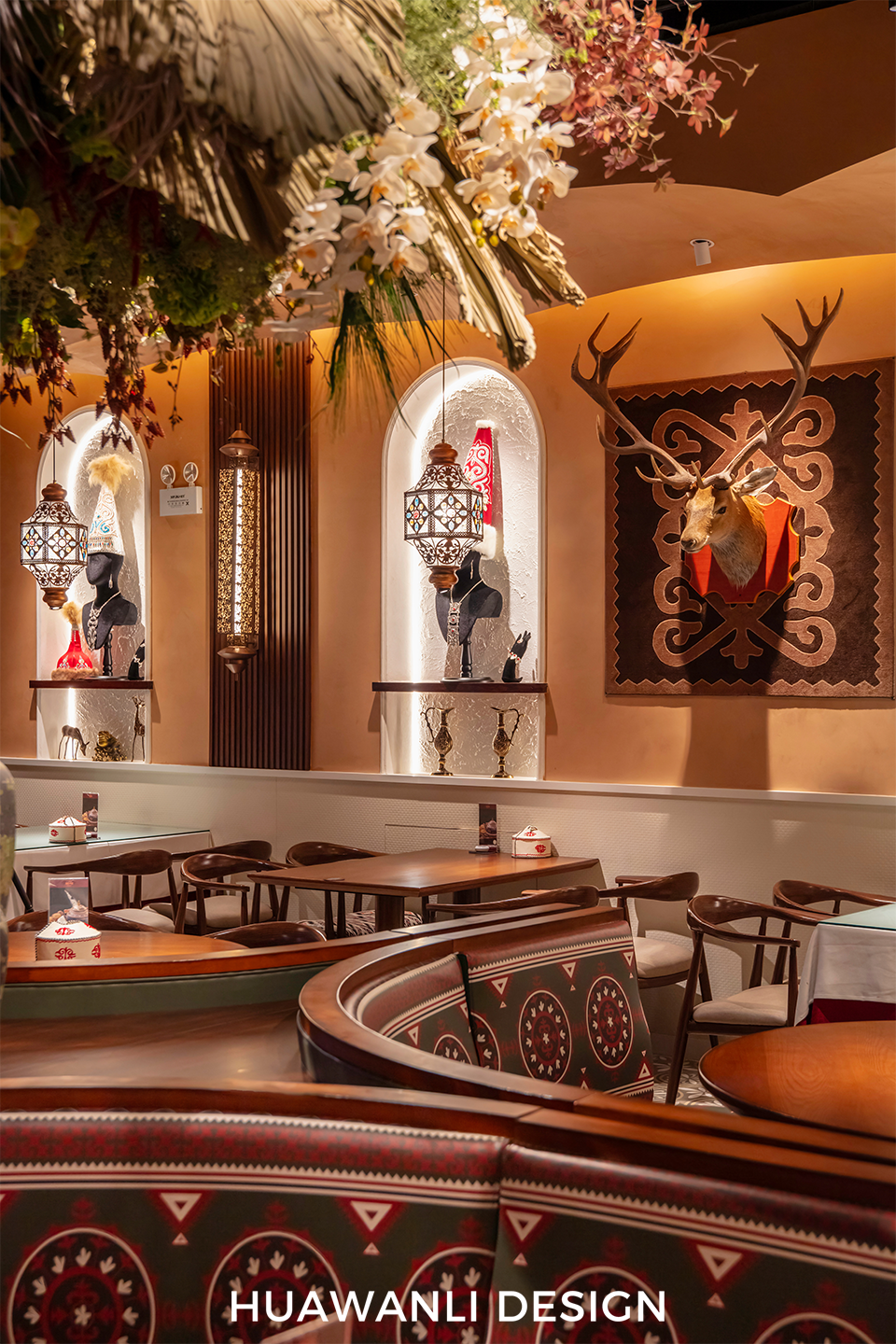 花万里出品 | 顺明新疆风味餐厅全案策划设计-24