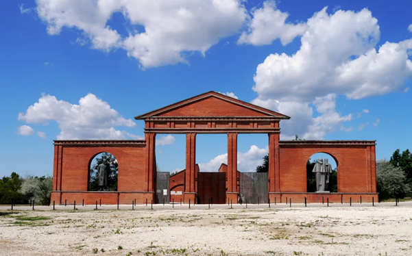 Memento Park（纪念公园）丨匈牙利布达佩斯丨匈牙利建筑师Ákos Eleőd-23