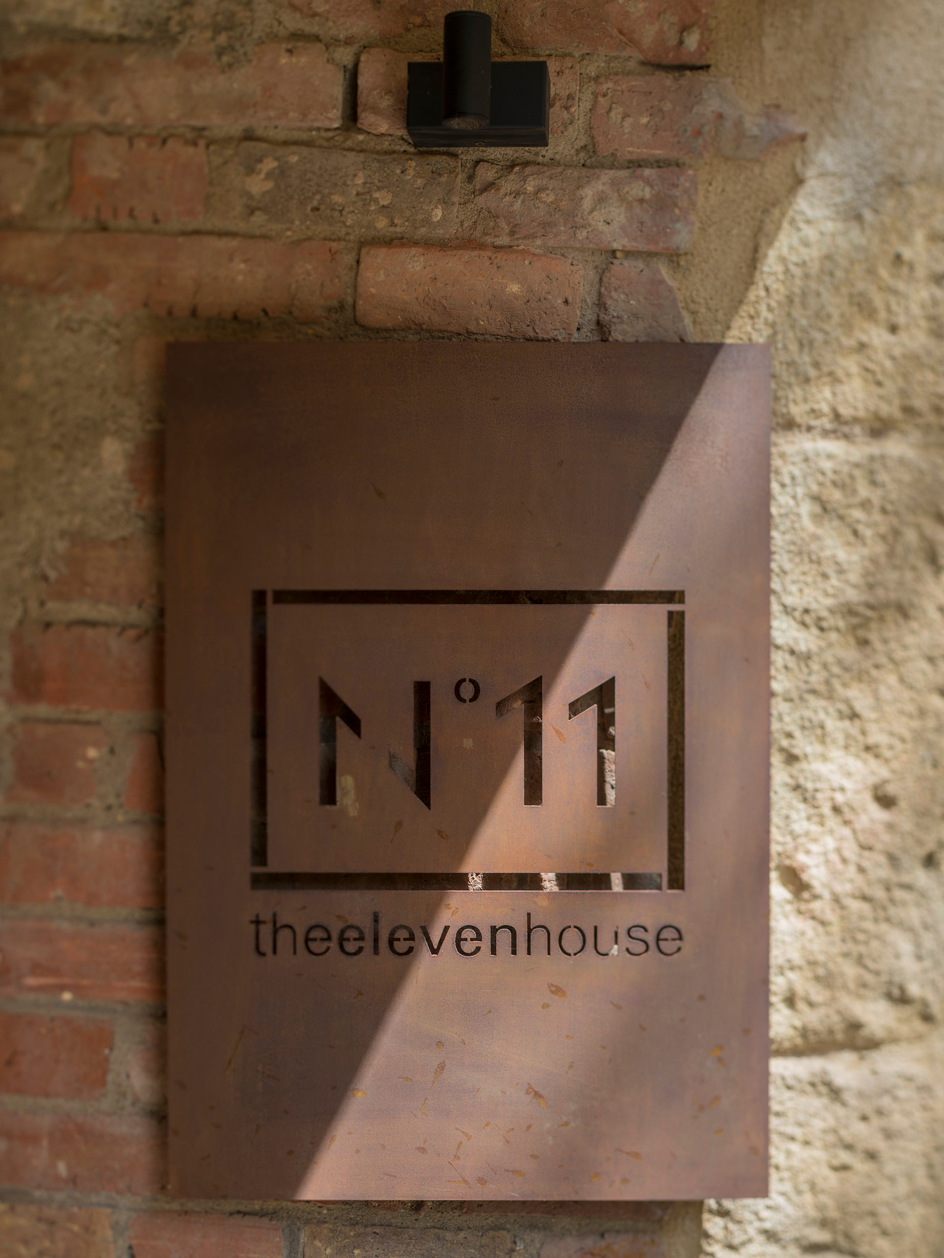 Susanna Cots 设计 | 十一宫民宿：情绪化的居住空间（The Eleven House）-57