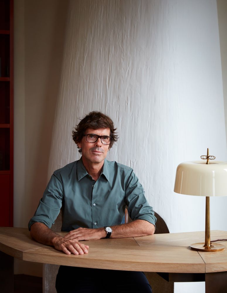 将巴黎500年历史公寓改造成现代家庭住宅丨法国巴黎丨Pierre Yovanovitch-24