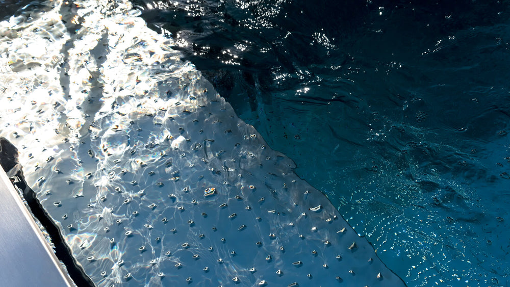 戛纳五海酒店·钢铁与时尚

注：Five Seas Cannes推测是一个酒店名称，按照常见的命名方式翻译为戛纳五海酒店  丨法国-31