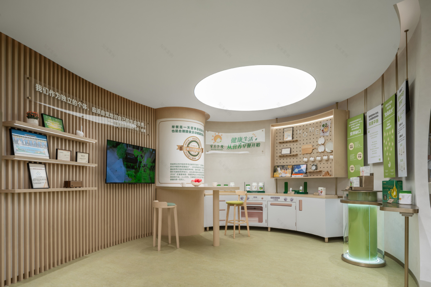 A Long-term brand experience hall-14