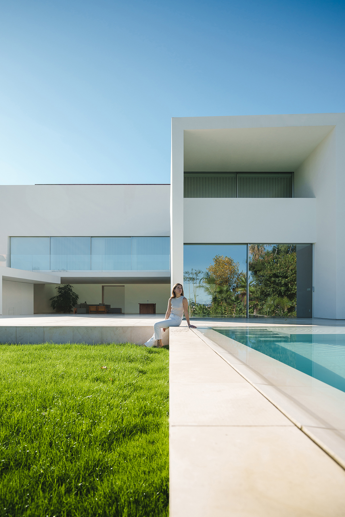“空”房子丨西班牙丨Fran Silvestre Arquitectos-14