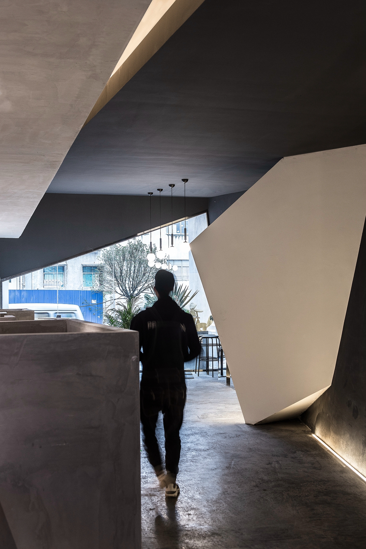 城市夹缝中的变奏彡口空间-29