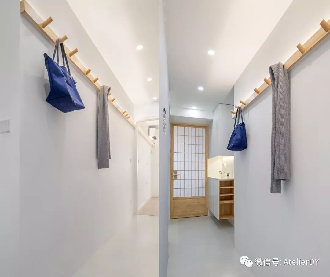 上海 40 平米老公房“条头糕”式改造，走道变身为多功能空间-1