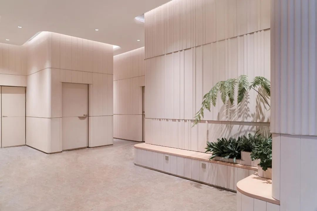 瑞虹天地太阳宫室内公区设计丨中国上海丨LUKSTUDIO芝作室-22