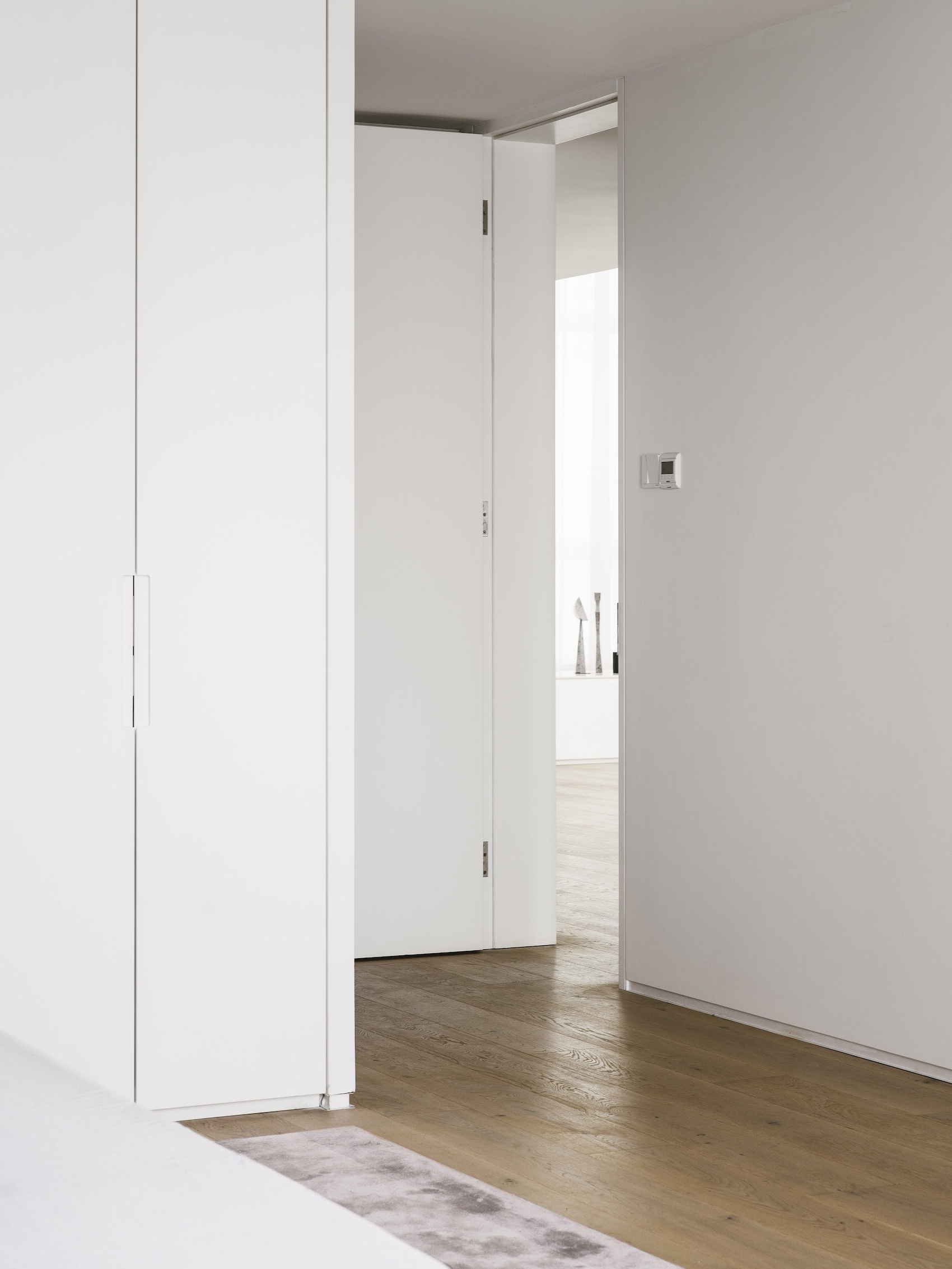 93㎡纯白极简小空间-1