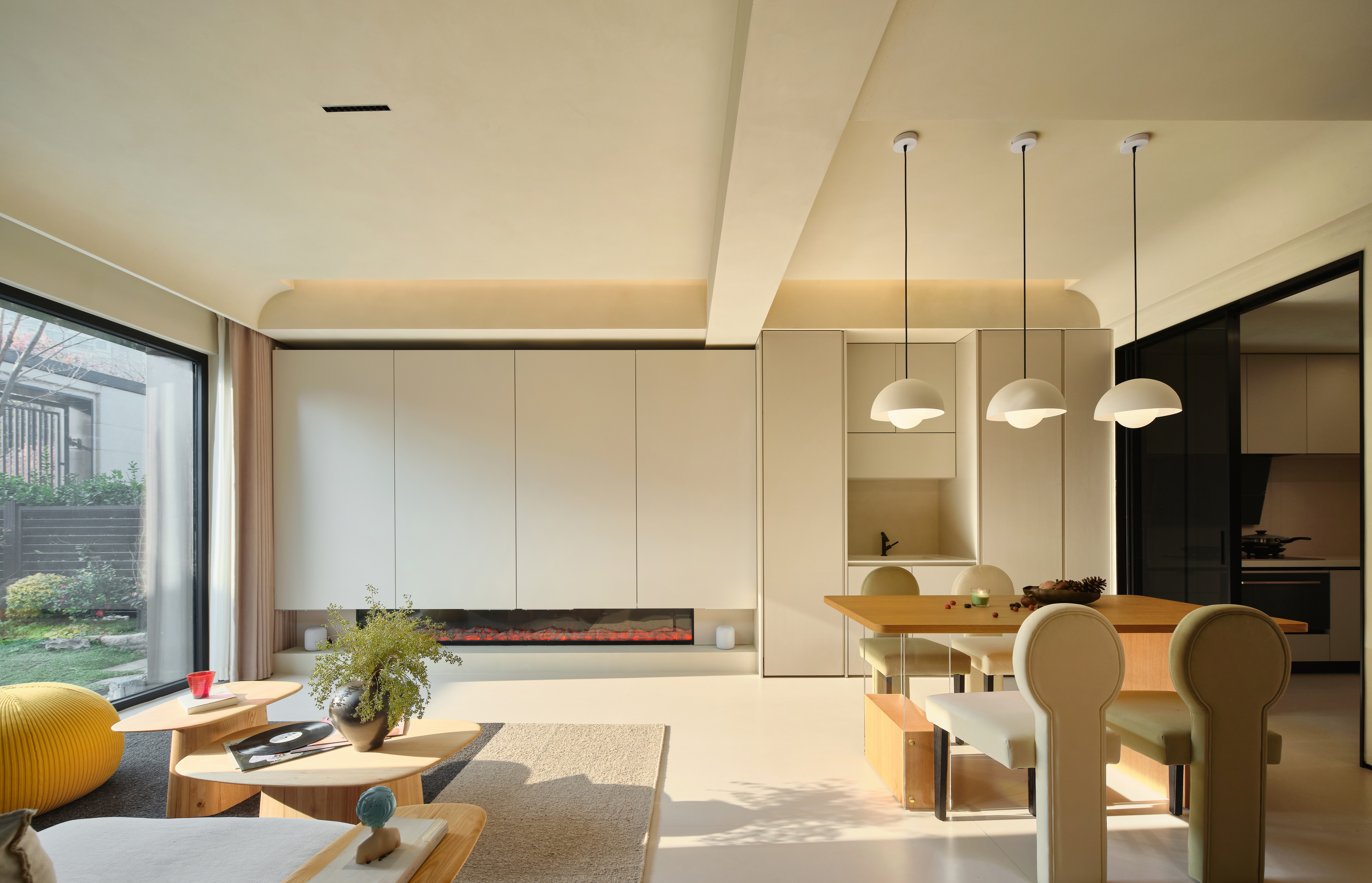 300㎡解构主义空间，建筑系海归独居男的精神自留地-0