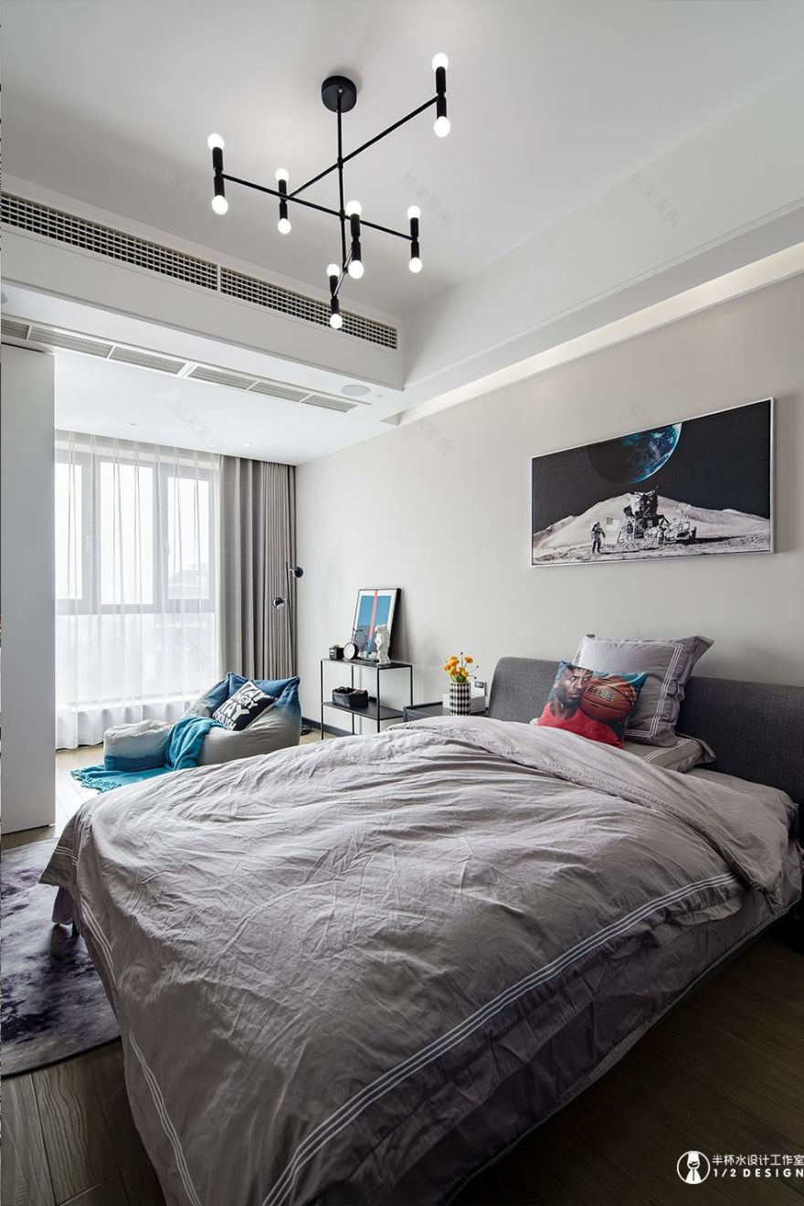 简约黑白灰,现代主义情怀的南北通透之家-67