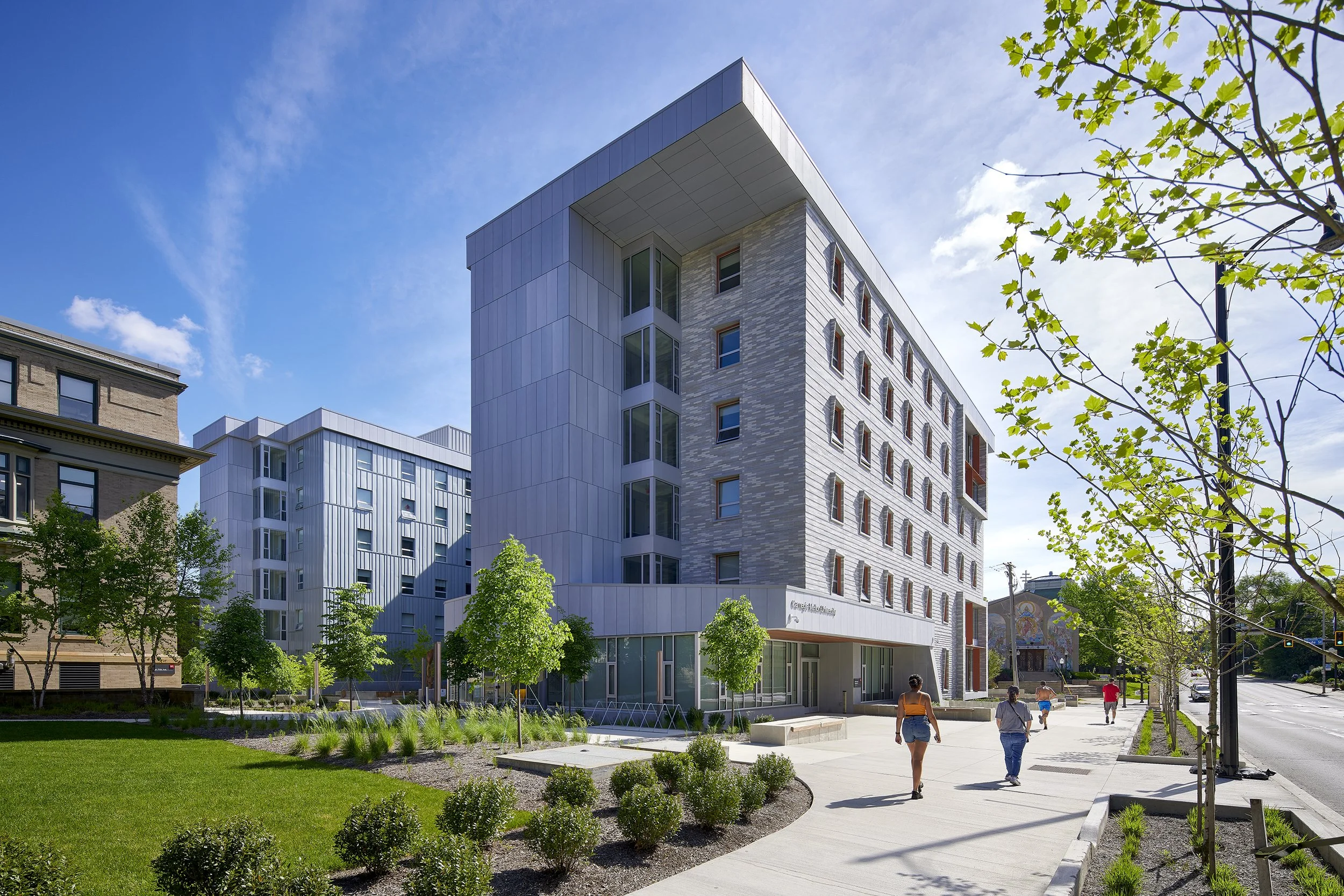 卡内基梅隆大学第五大道与克莱德楼及社区共享空间丨美国匹兹堡丨LTL Architects-9