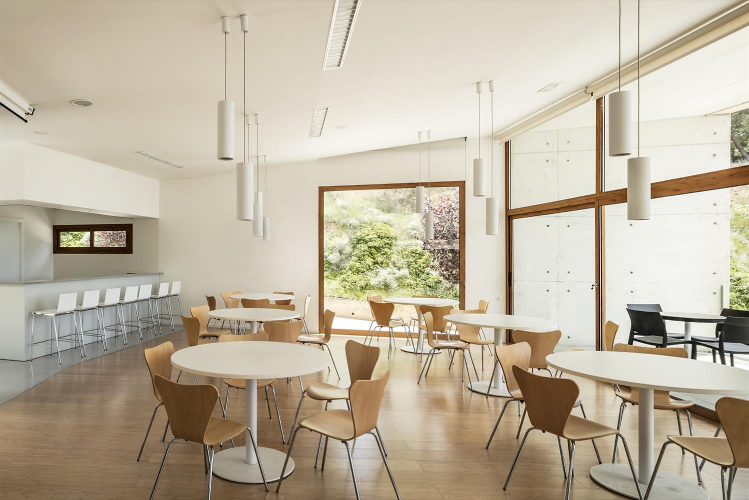 西班牙 Blancafort 老年中心 | 绿色环保，舒适温馨-10