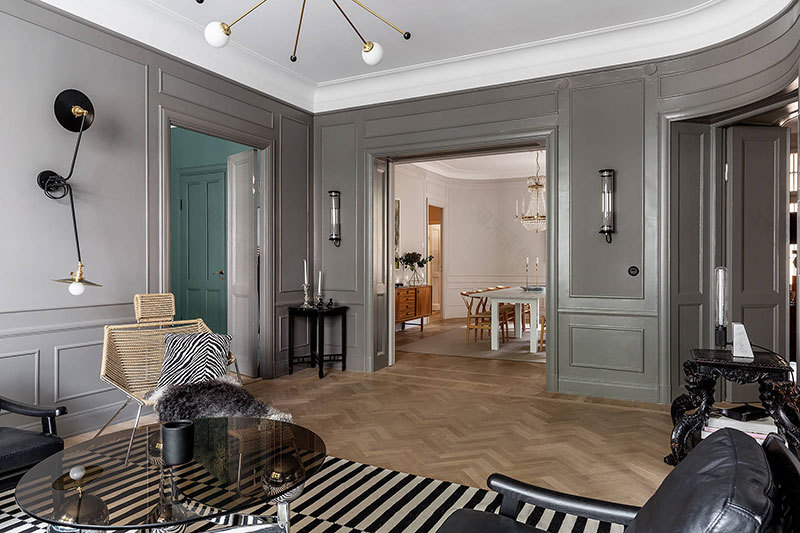 斯德哥尔摩历史建筑中的大胆暗色调公寓设计-13