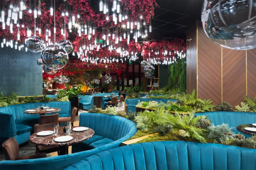 梦幻森林中的摇滚盛宴·Studio Idea 打造极致感官体验的 Mr· Pizza Original-5