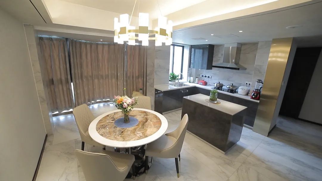 轻奢现代,三居改两居的逆袭之路-43