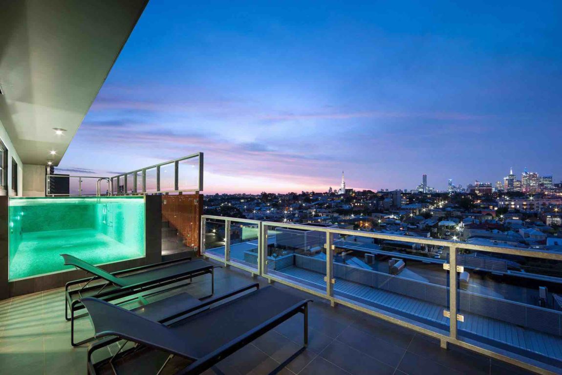 Luxurious Penthouse with Incredible Views over the City of Melbourne, Australia-34
