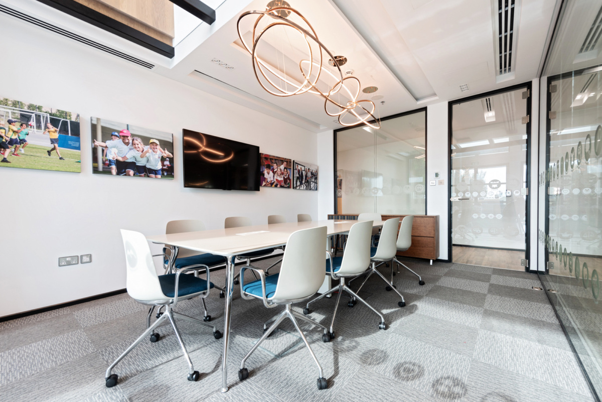 迪拜 Regent 国际学校行政区的革新设计-13