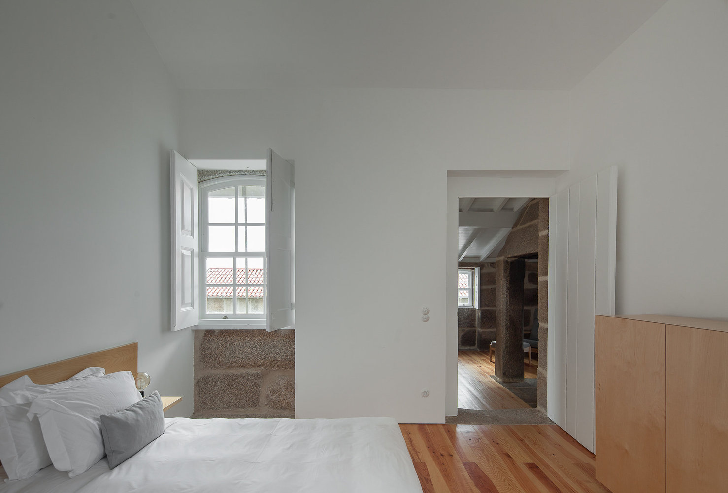 费塔斯之家（Feitais House）现代重生-72